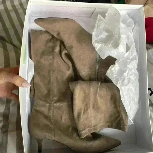 SCHUTZ New In Box & Duster Bag included Sz 6 OTK Suede boots - Picture 2 of 12